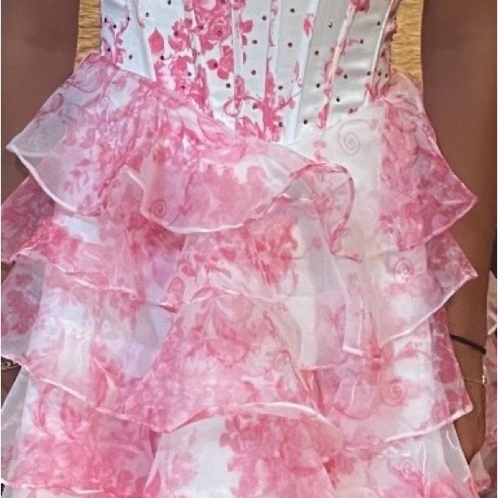 Amelia Couture designer prom homecoming floral dress pink and white - Picture 3 of 8